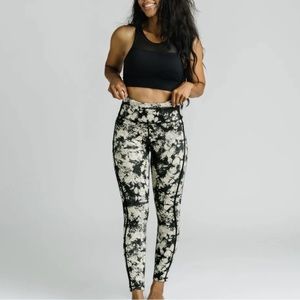 Zyia Bracken Piping light n tights leggings